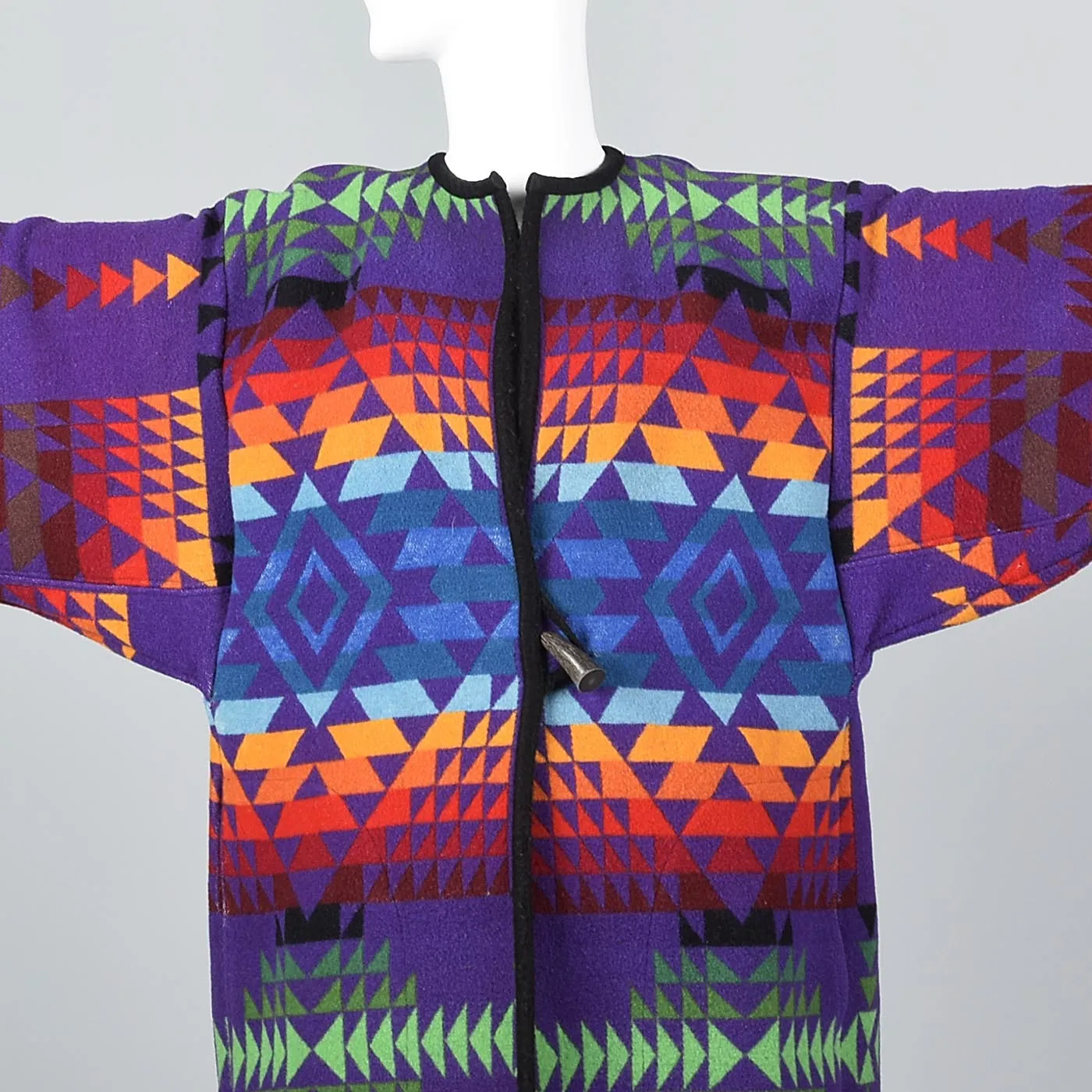 1970s Pendleton Beaver State Colorful Blanket Coat