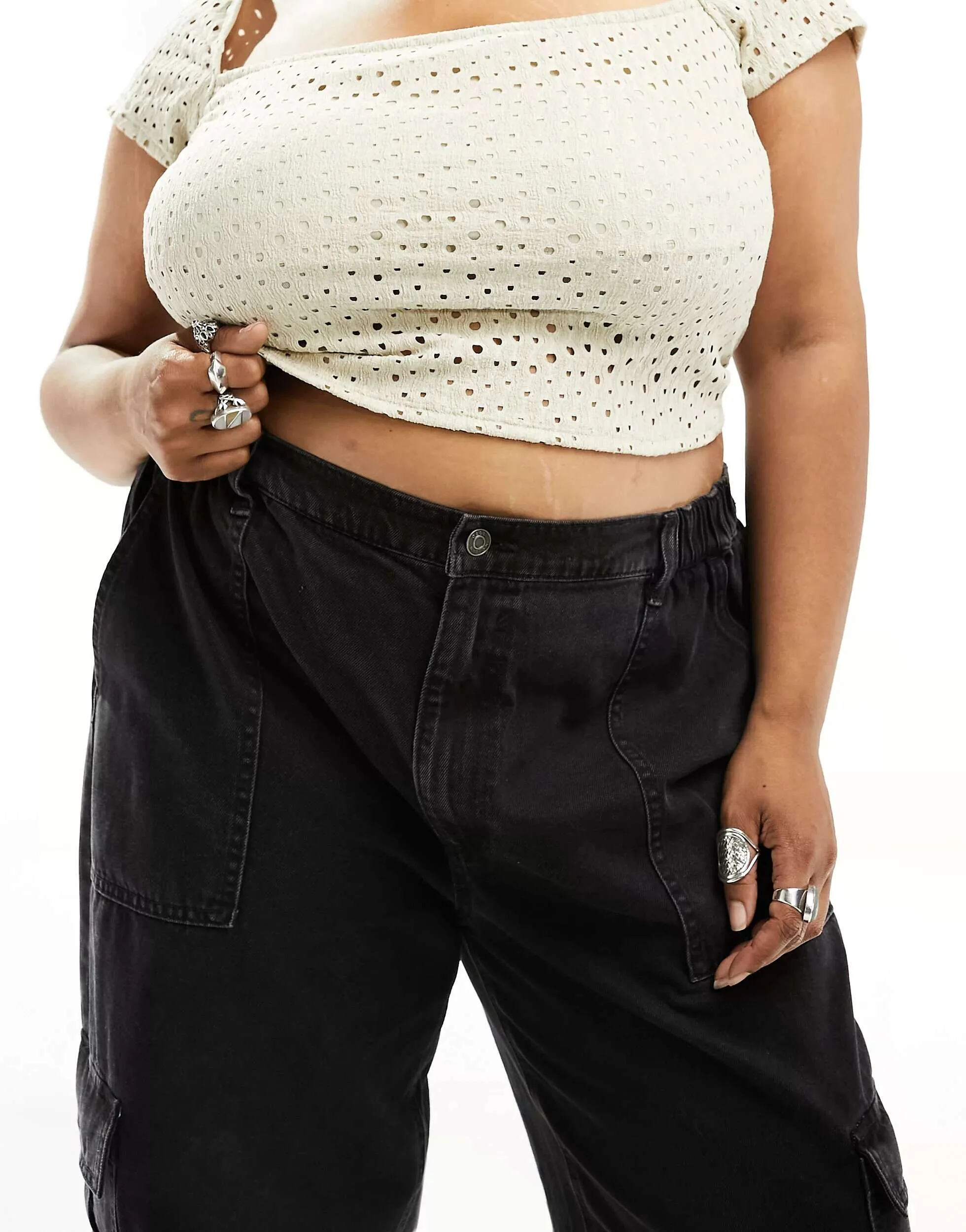 ASOS DESIGN Curve cargo jeans in black