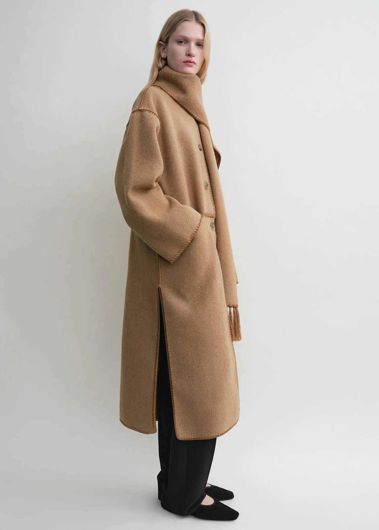 Embroidered scarf coat camel