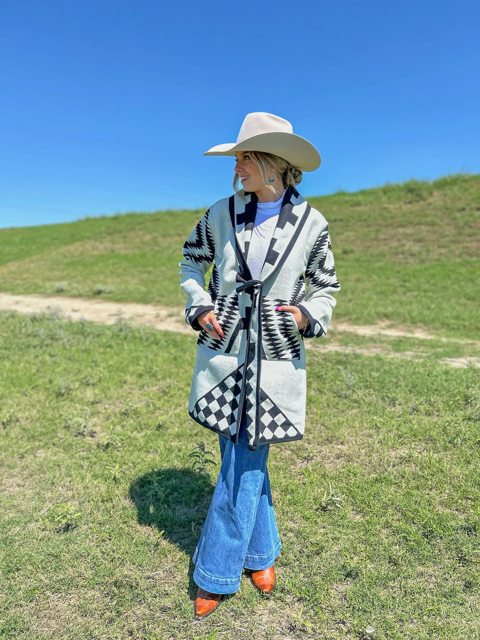 Los Ojos Mid-Length Stadium Coat - White Out