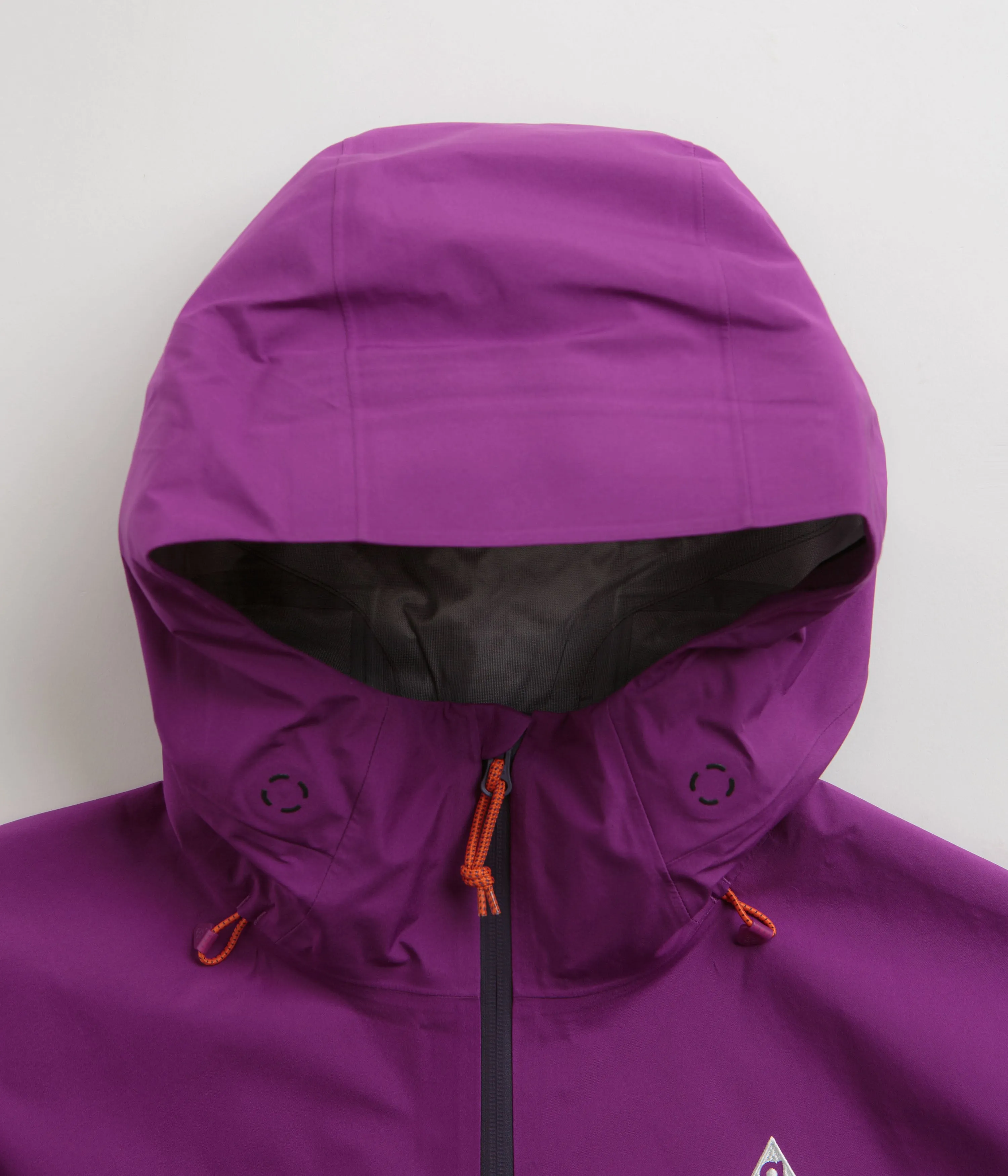 Nike ACG Misery Ridge Jacket - Bold Berry / Dark Raisin / Summit White