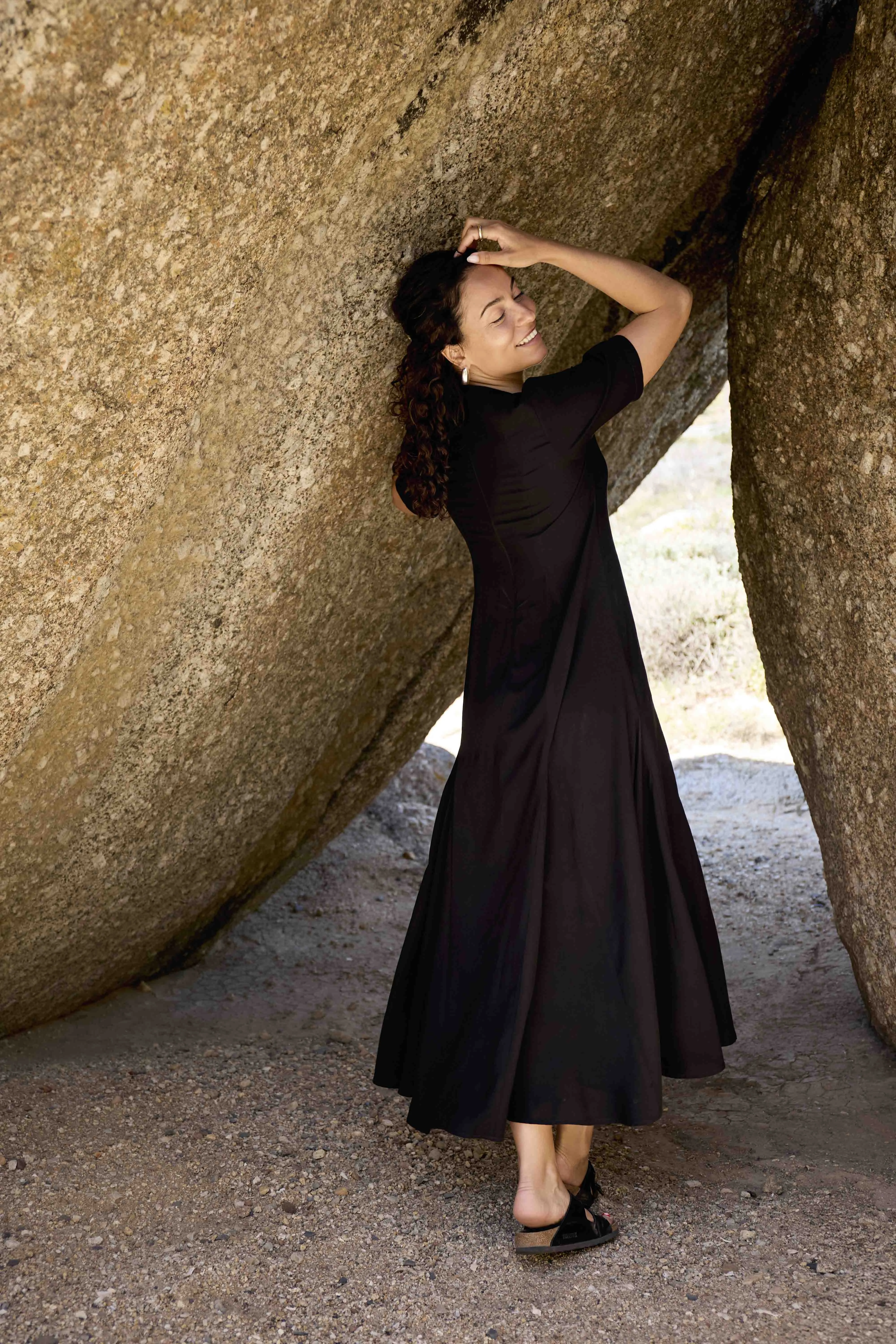 Shoreline Dress | Black