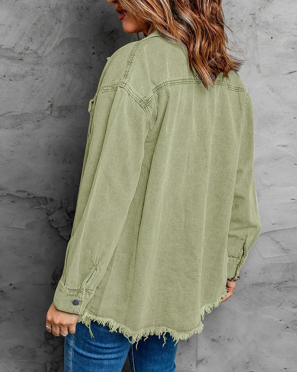 Vetinee Womens Oversized Button Up Frayed Hem Shacket Long Sleeve Pockets Denim Jean Jacket